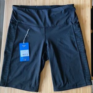Brooks Greenlight 9” Short Tight sz M